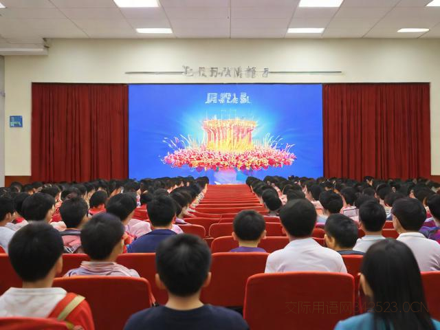 艺术学校周年庆祝福语，艺术学校周年庆典致辞